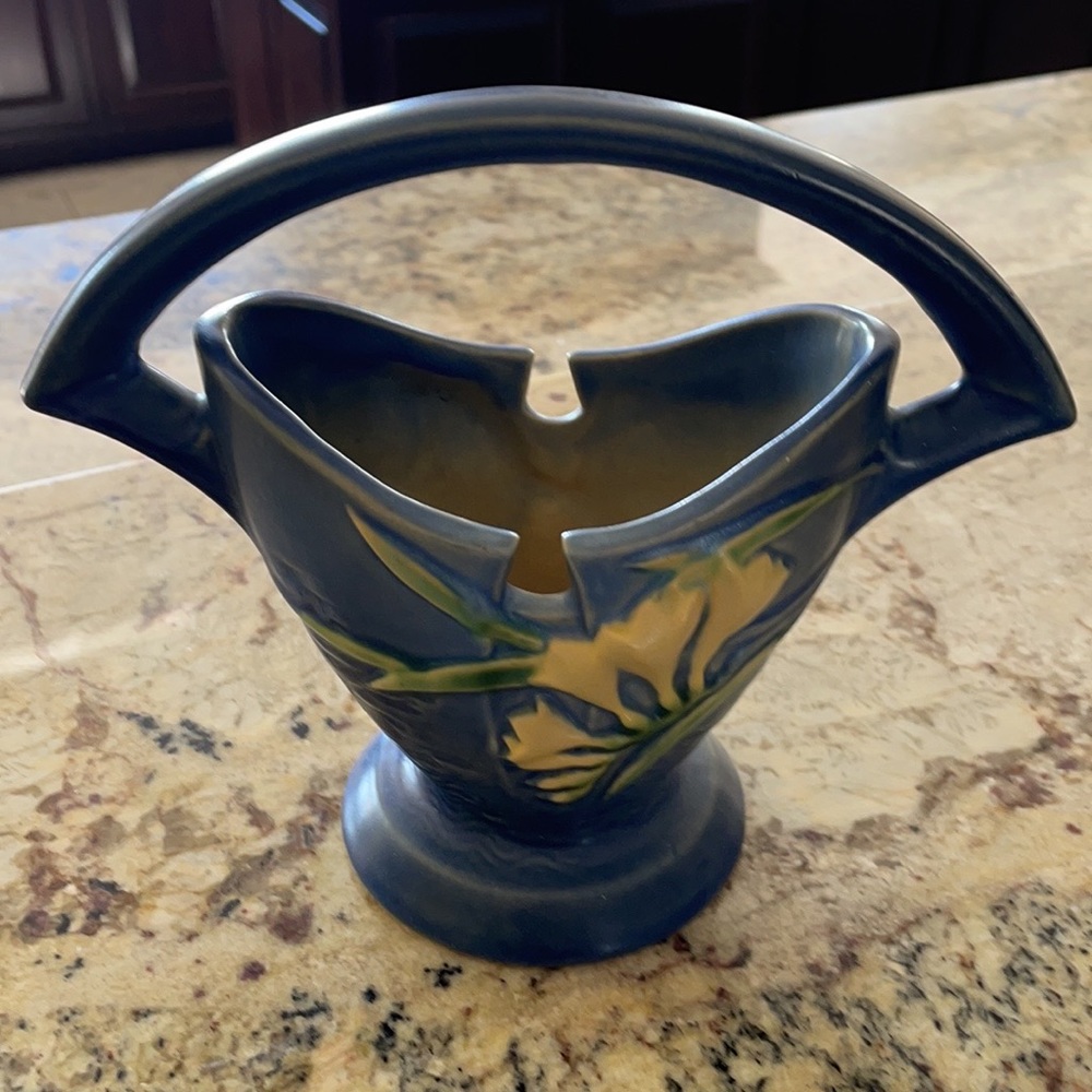Roseville pottery vase. Chip on lower edge
